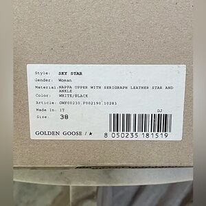 Golden Goose Sky Star womans shoe